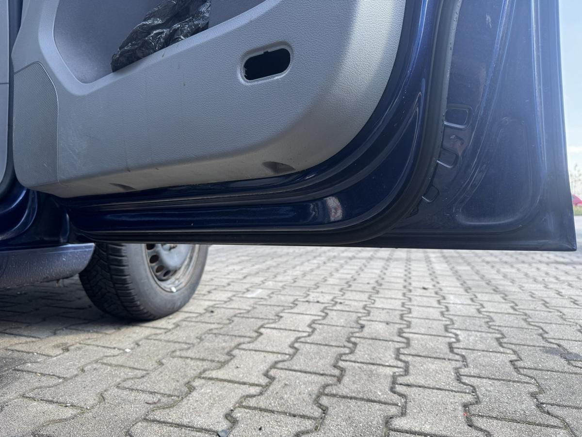 VW Touran 1T original T&uuml;r vorn rechts LD5Q Shadow Blue Metallic Rohbau Bj.2009